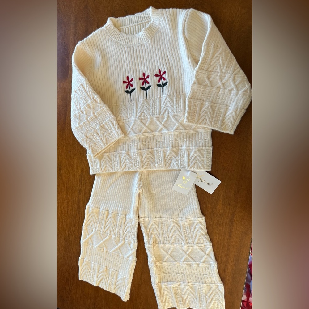 Angou 3T cream colored winter set